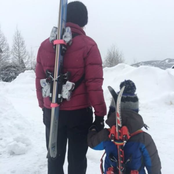 Porte-Skis dorsal - Adulte/Enfant - BackSki: Bas & Cadeau